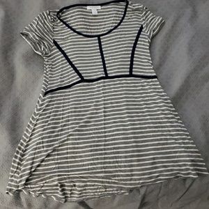 Motherhood Maternity short sleeve top